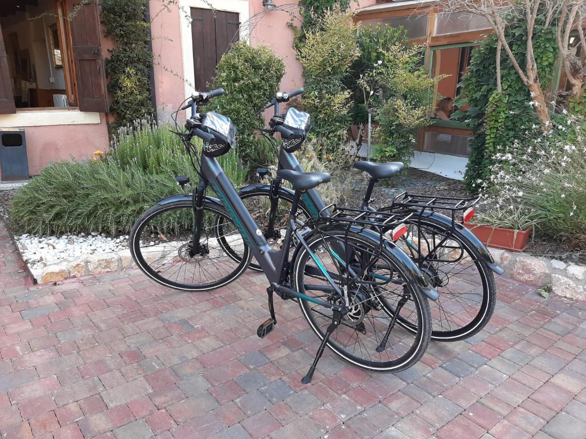 Golf Club Le Vigne Pernottamento Villafranca di Verona Exterior photo